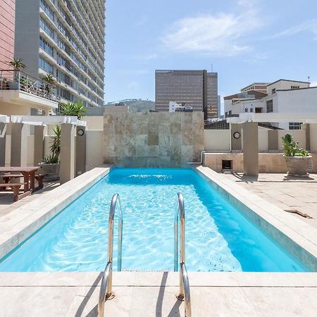 شقة The Square 135- Studio With Free Parking, Pool & Gym Access كيب تاون المظهر الخارجي الصورة